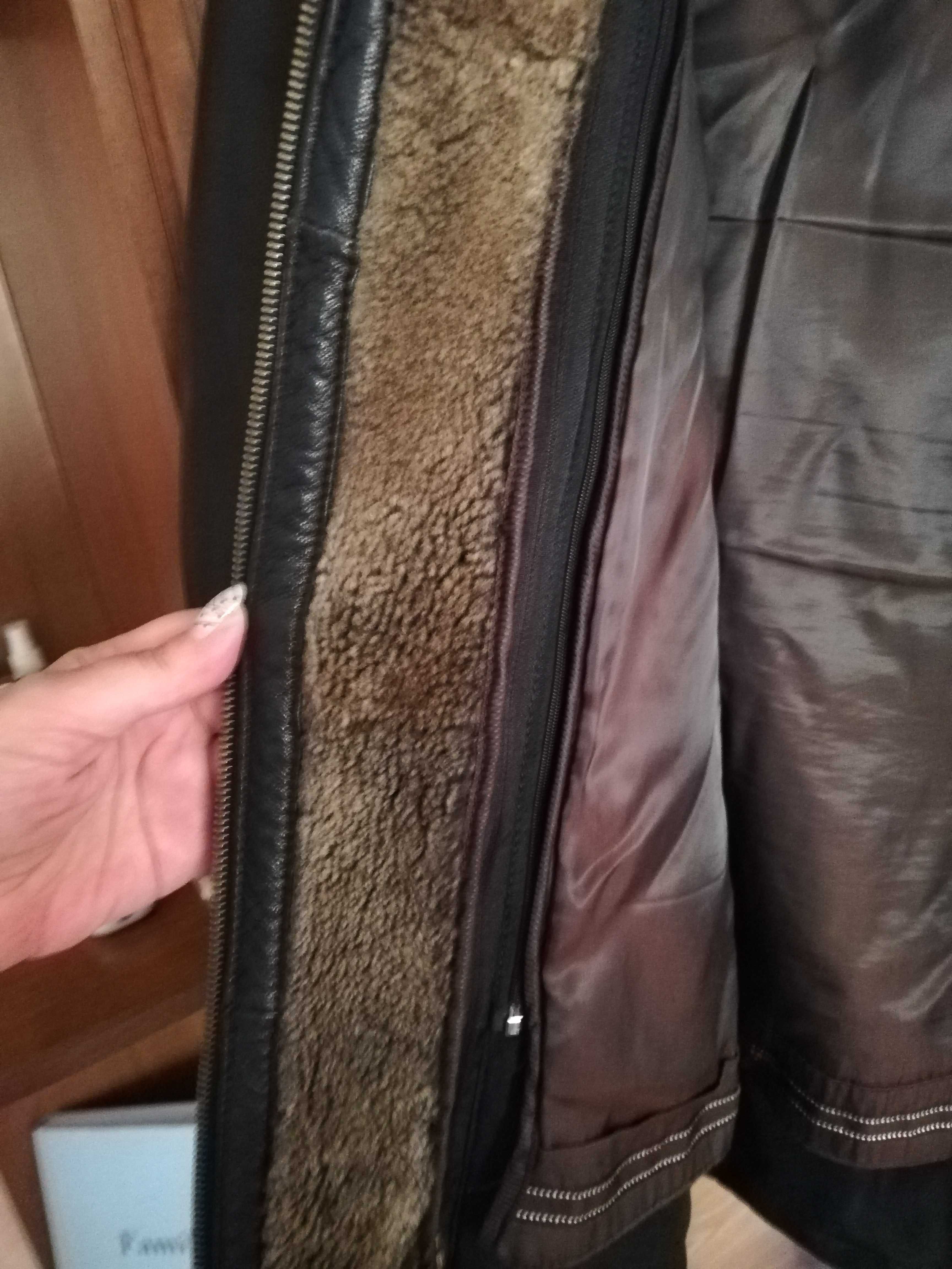 Куртка чоловича зимова шкіряна, на підкладці, розмір 50