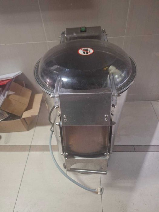 Obieraczka do warzyw 10kg gastronomiczna , bdb stan