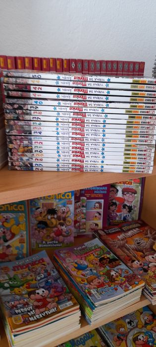 Venda livros B desenha Mónica jovem e outros,