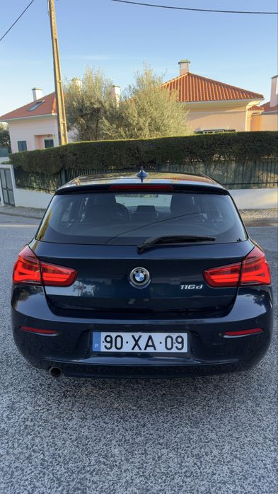 BMW 116 SPORT DIESEL EfficientDynamics  ANO 2015