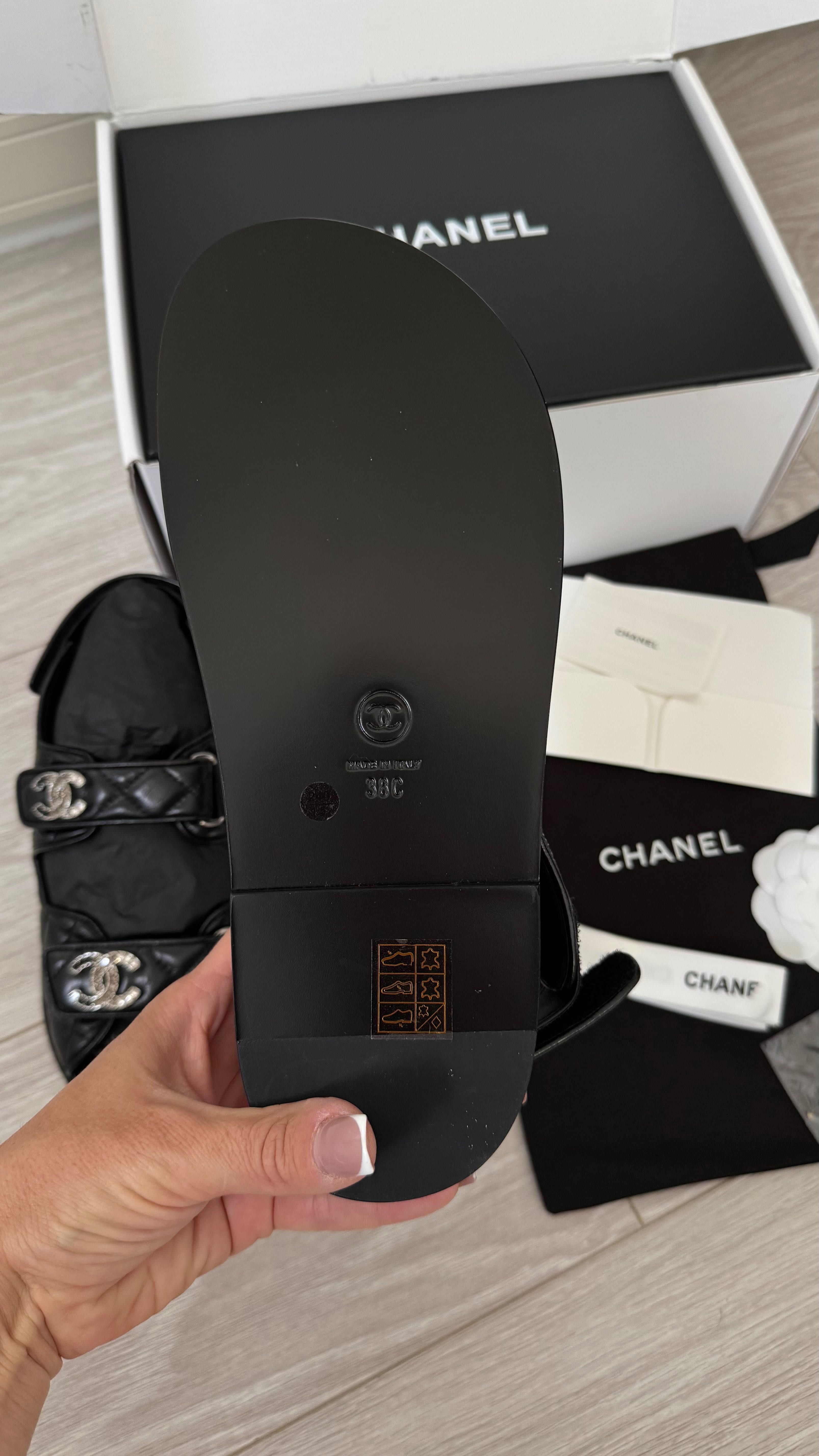Chanel 38 rozmiar buty