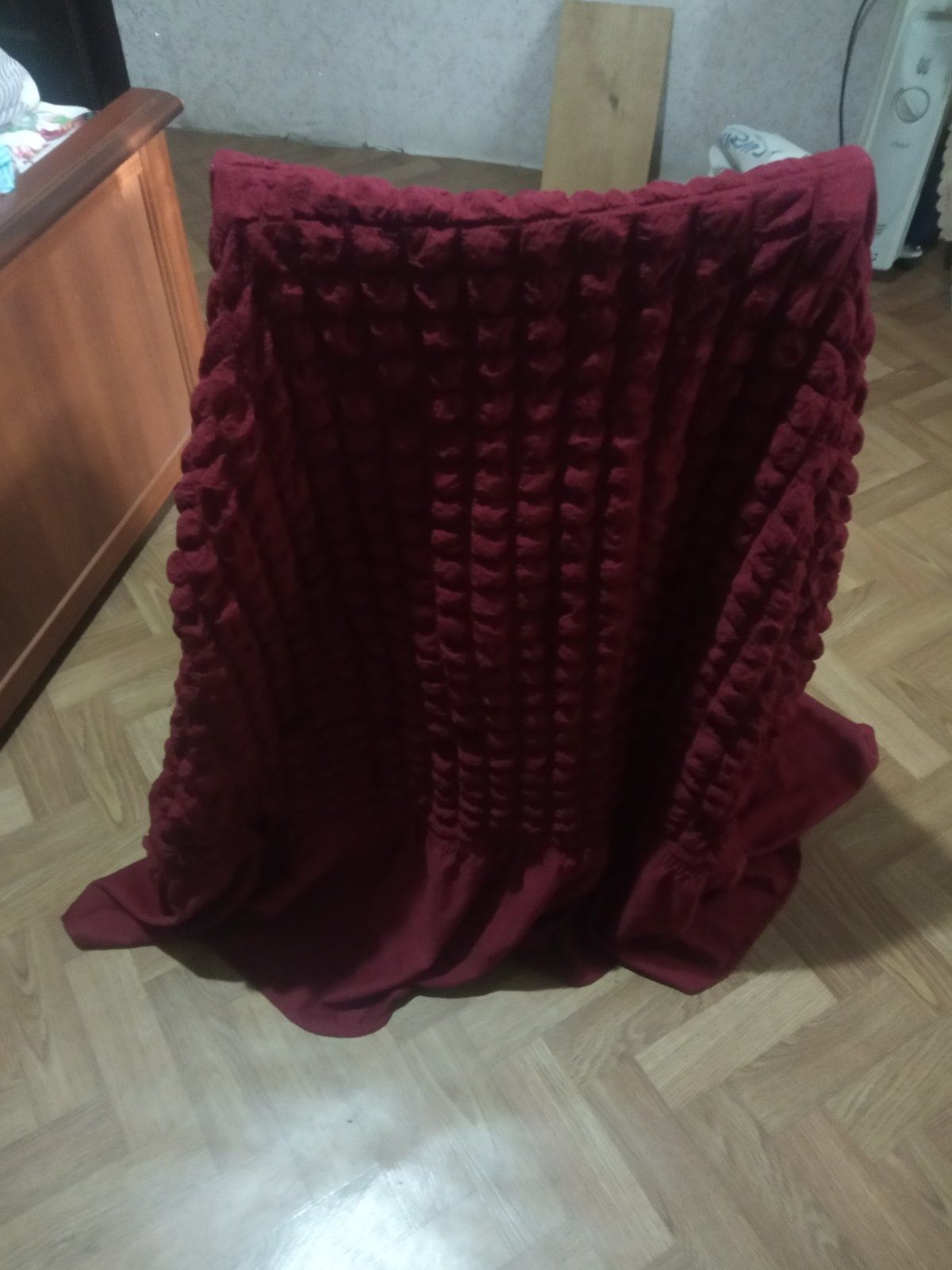 Чохли на диван та два крісла.