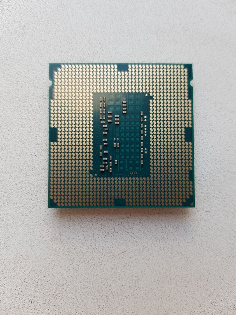 Процесор Intel Core i5-4670