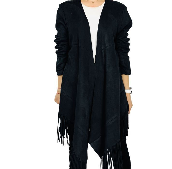 Czarna narzutka zamszowa z frędzlami XXL 44