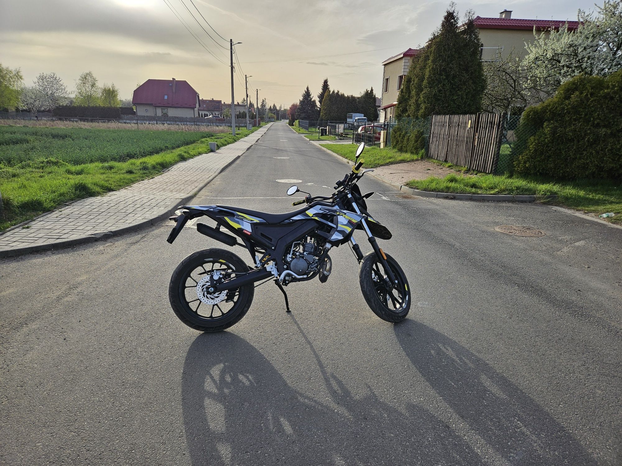 Derbi Senda X-Treme 50 SM [aprilia sx rieju mrt beta rr gilera smt]