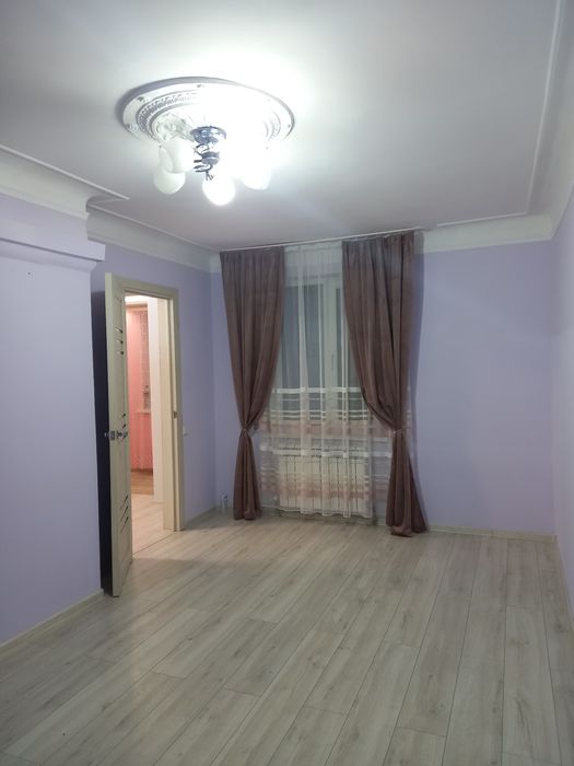 Оренда 2 кімнатної квартири в приватному будинку