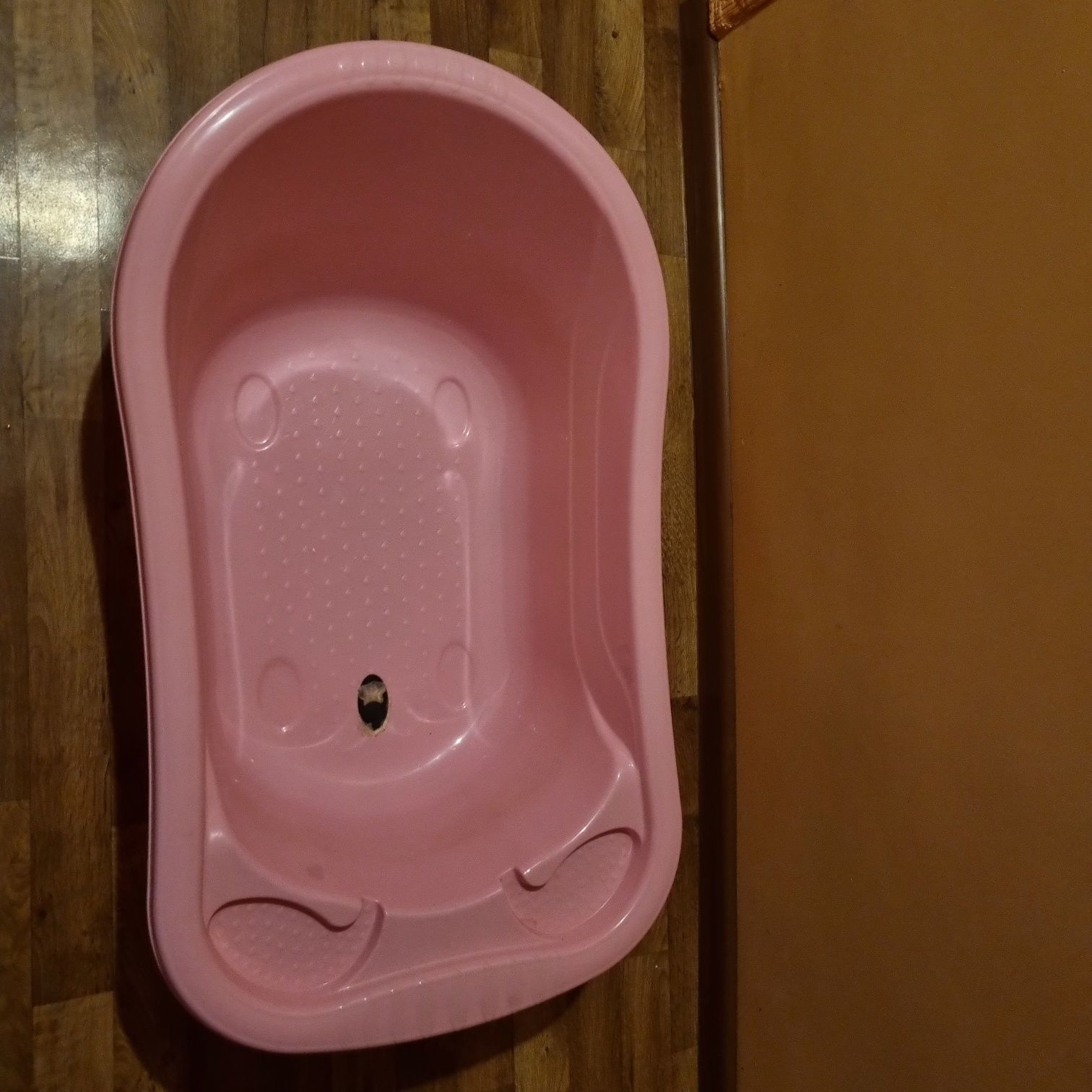 Ванночка дитяча рожева