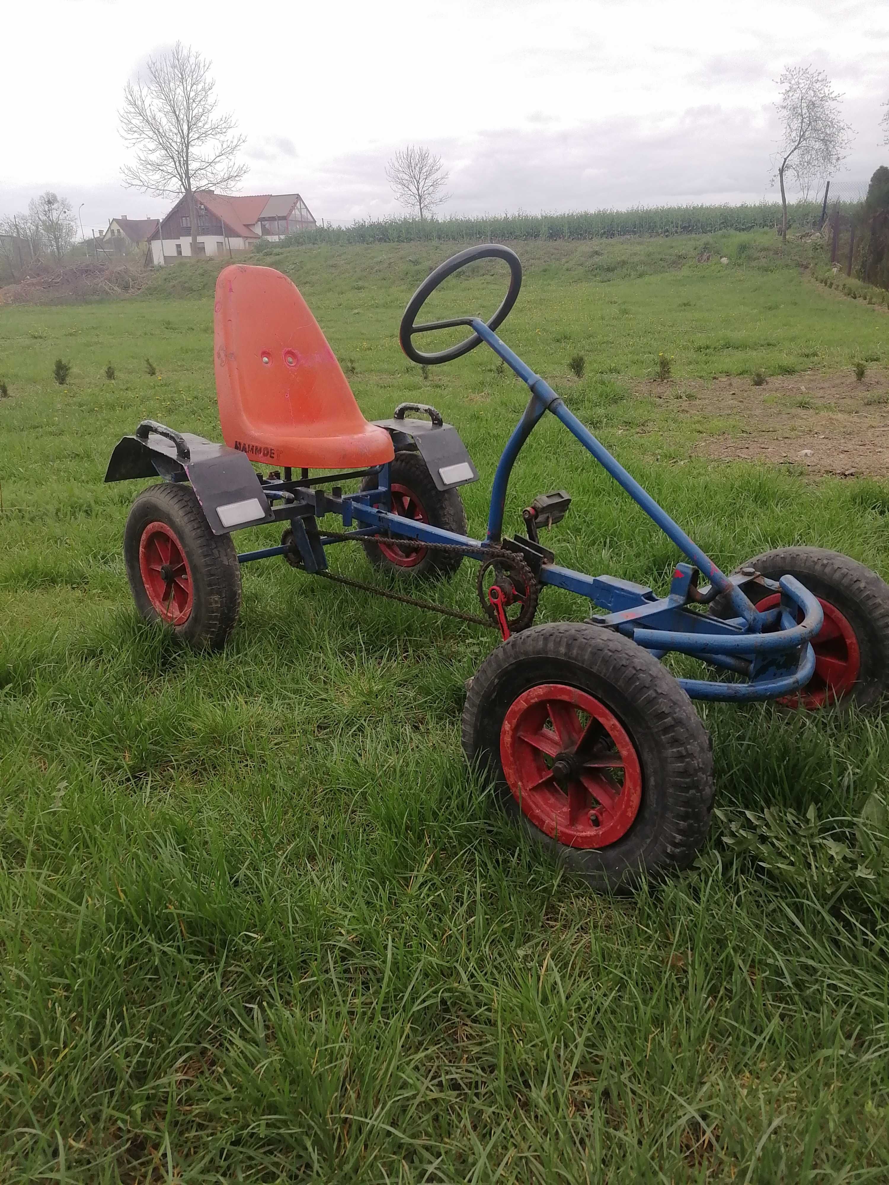 Gokart na pedały berg