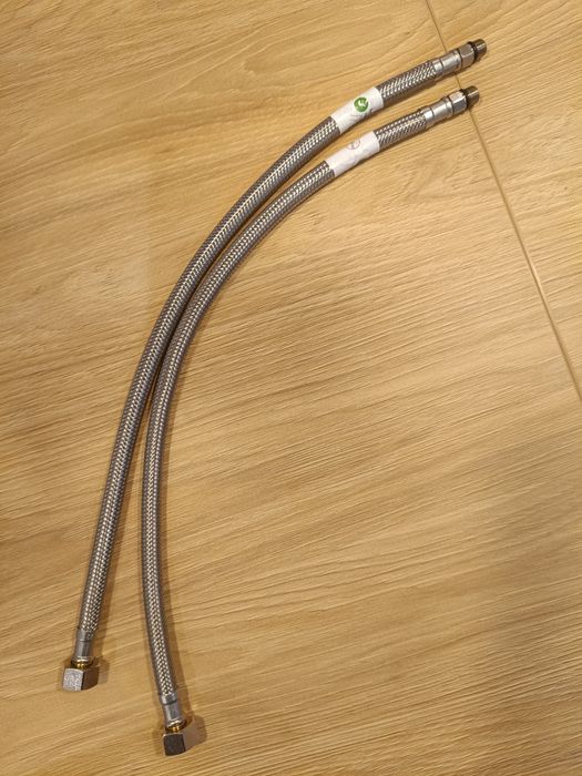 Dwa, nowe wężyki elastyczne, 44cm, M8, 3/8"