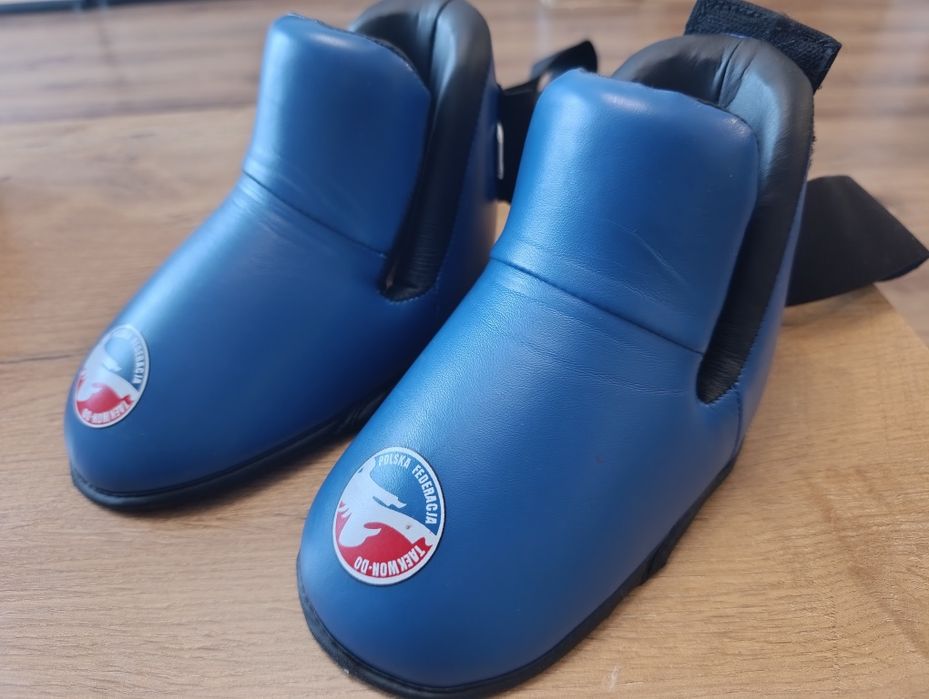 Ochraniacze na stopy GPFT taekwondo polska federacja