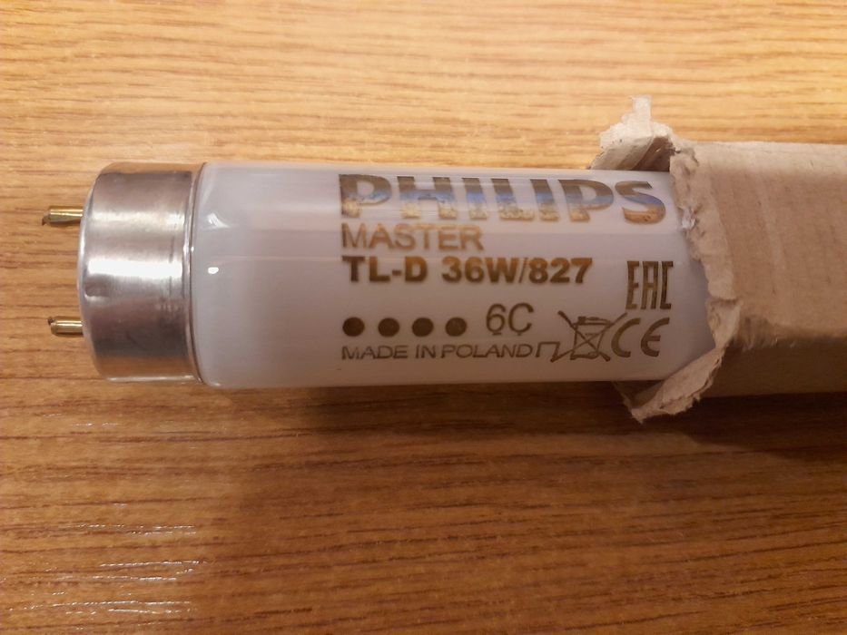 4x Świetlówki Philips MASTER TL-D Super 80 36W/827