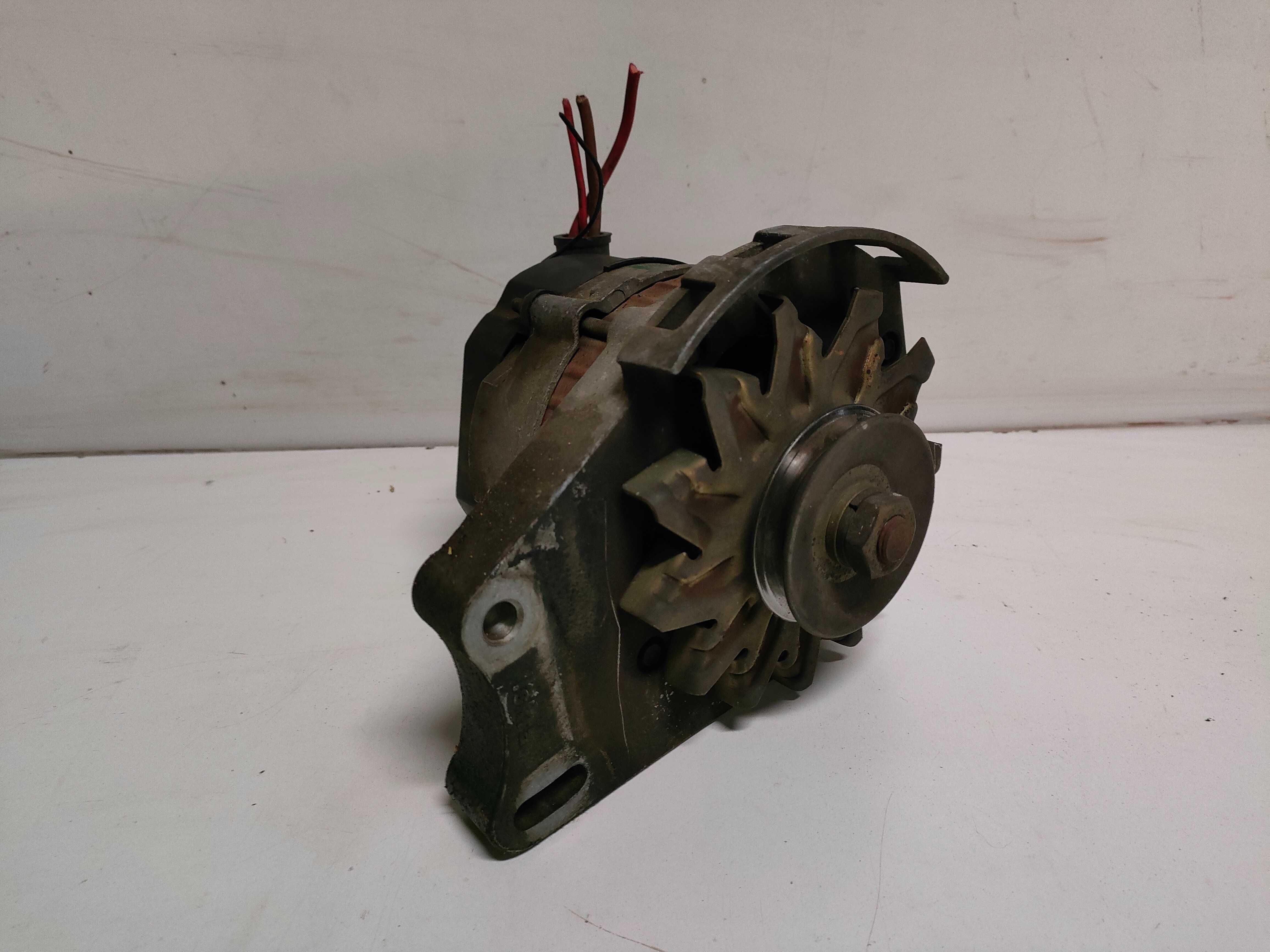 Alternator Fiat Cinquecento 900 ! ! !