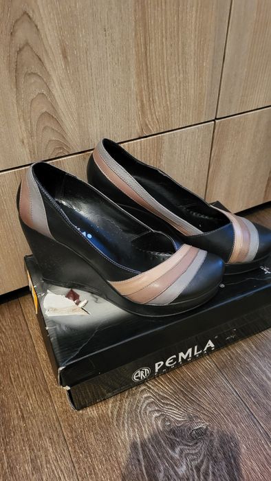 Шкіряні туфлі 38