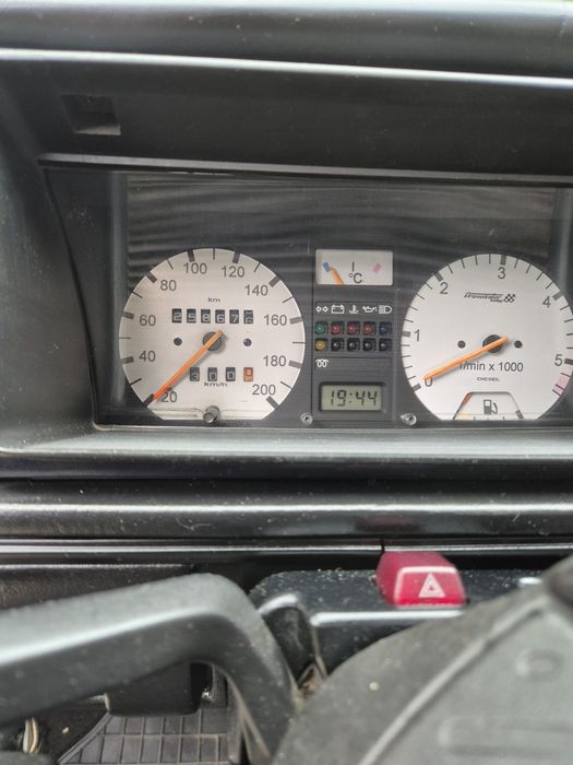 Sprzedam vw golf 2 1.6td