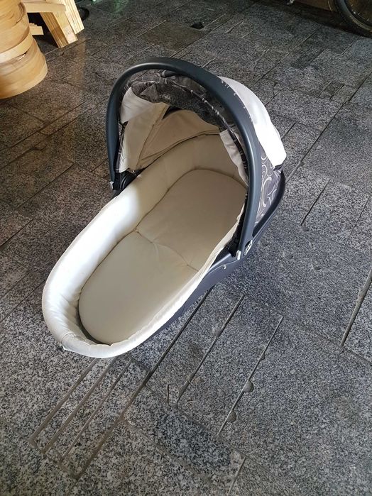 carrinho, cadeira auto e alcofa