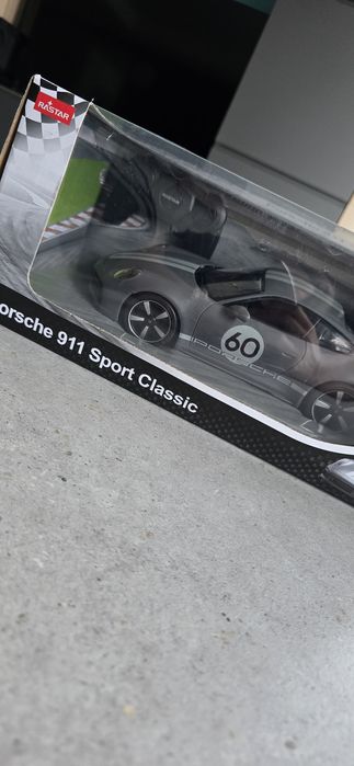 Auto Porsche 911 sport classic zdalnie sterowany Rastar RC 1:16