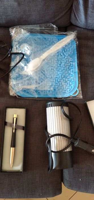 Vendo telemóveis e outros