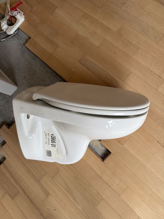 Sedes wiszacy uzywany