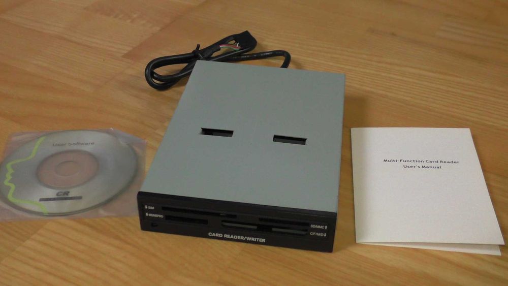 Multi function card reader - czytnik kart SD CF SM MS