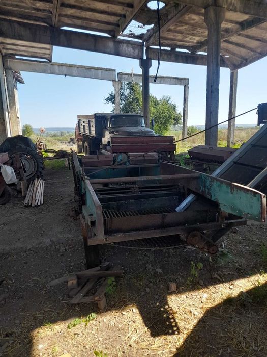 Картоплекопалка.