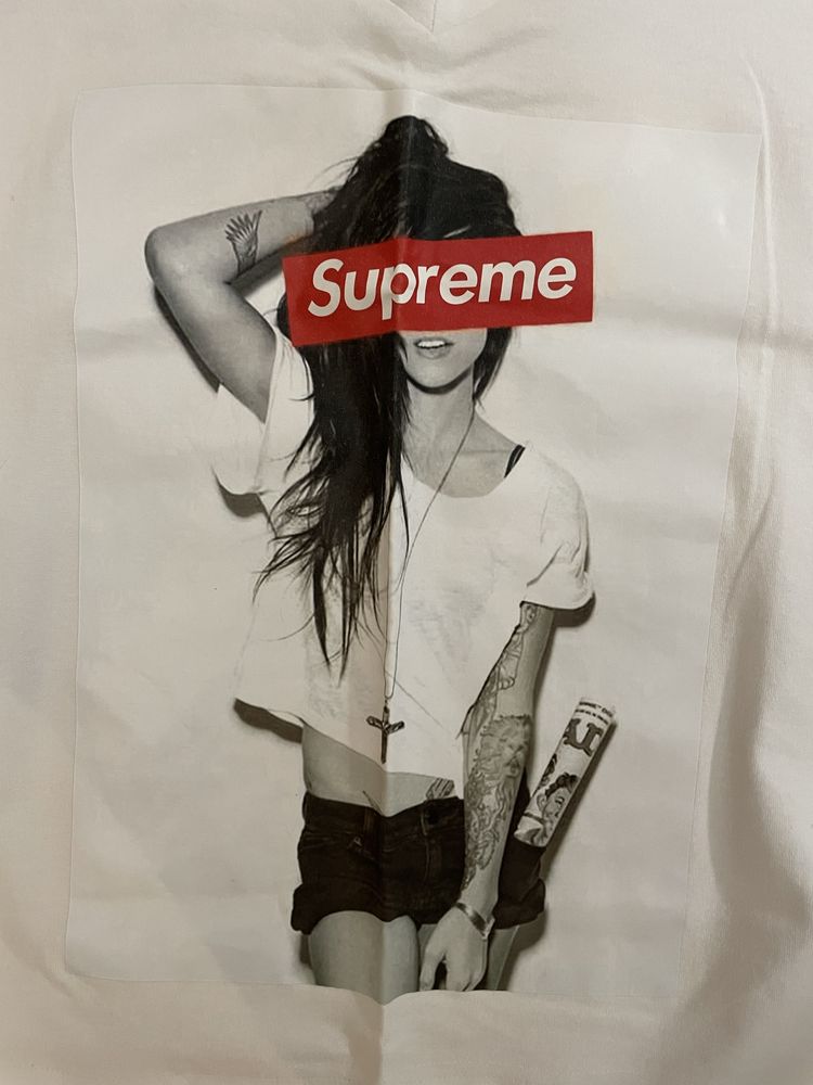 Nowy tshirt Chiara Supreme