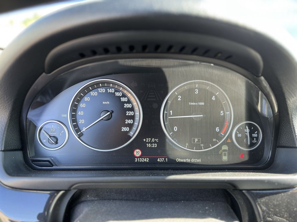 Bmw 525d xdrive f11 hak 2013r TwinTurbo