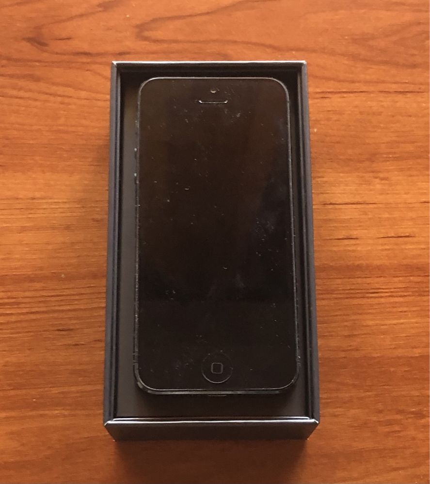 Iphone 5 com caixa original