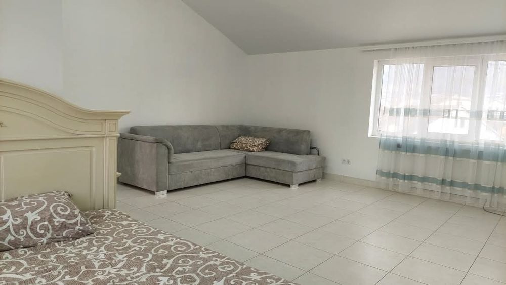 Продам 1-кімнатну квартиру. Пр-т Незалежності,5.