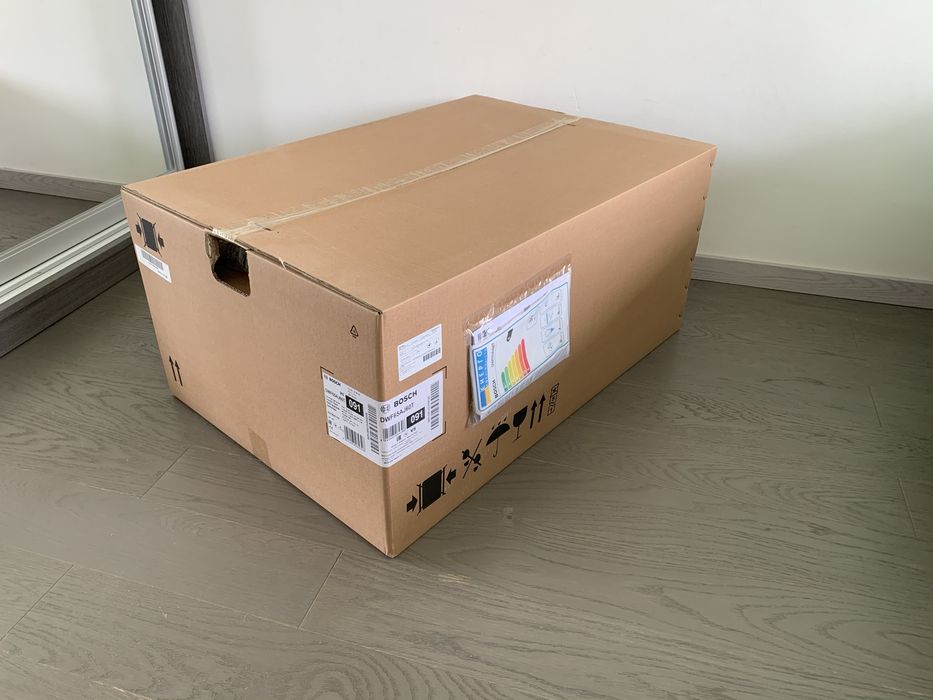 Витяжка Bosch DWF65AJ60T