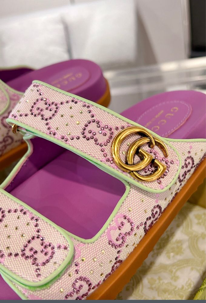 Gucci klapki brokat
