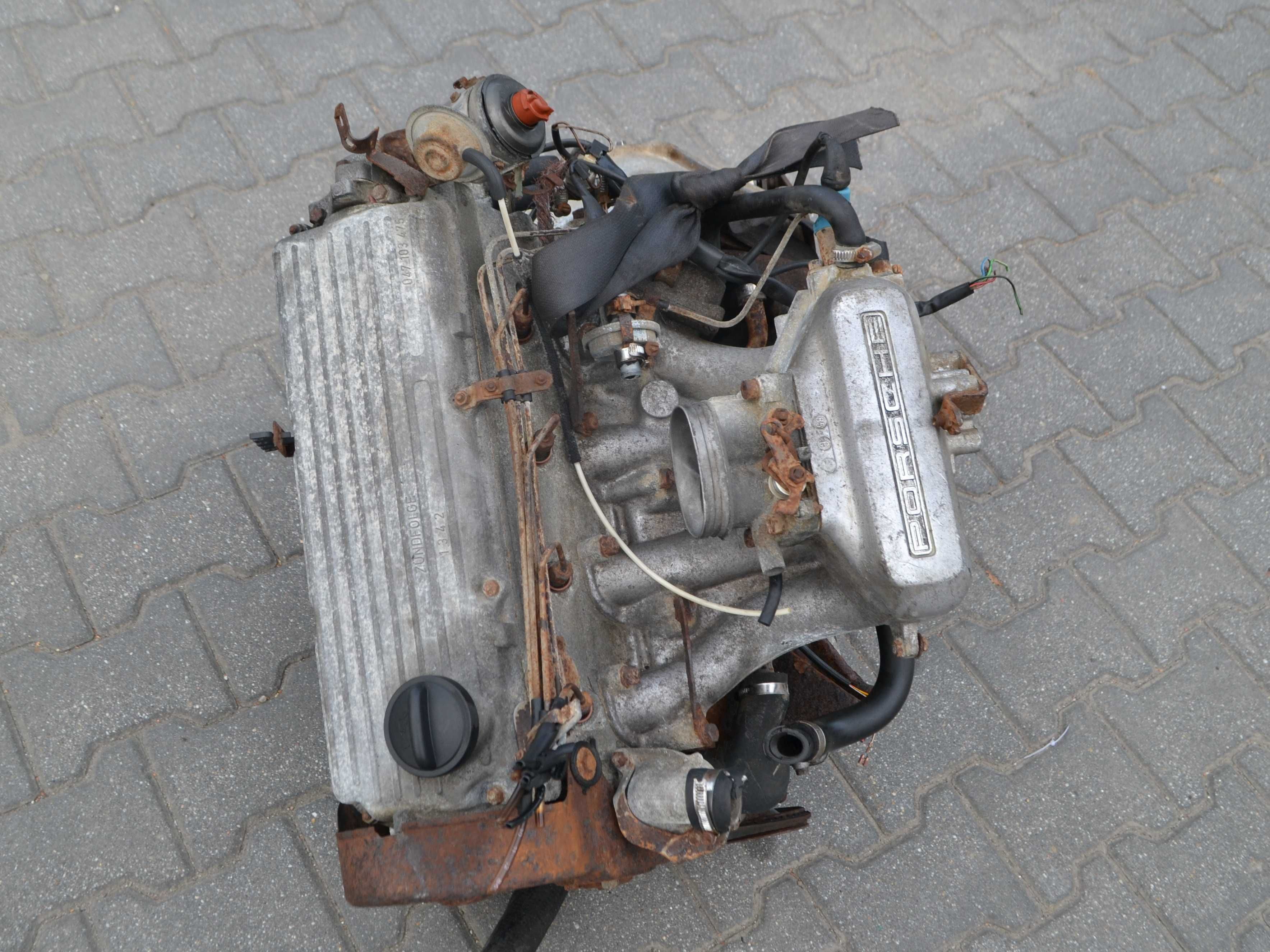 Silnik Porsche 924 2.0i