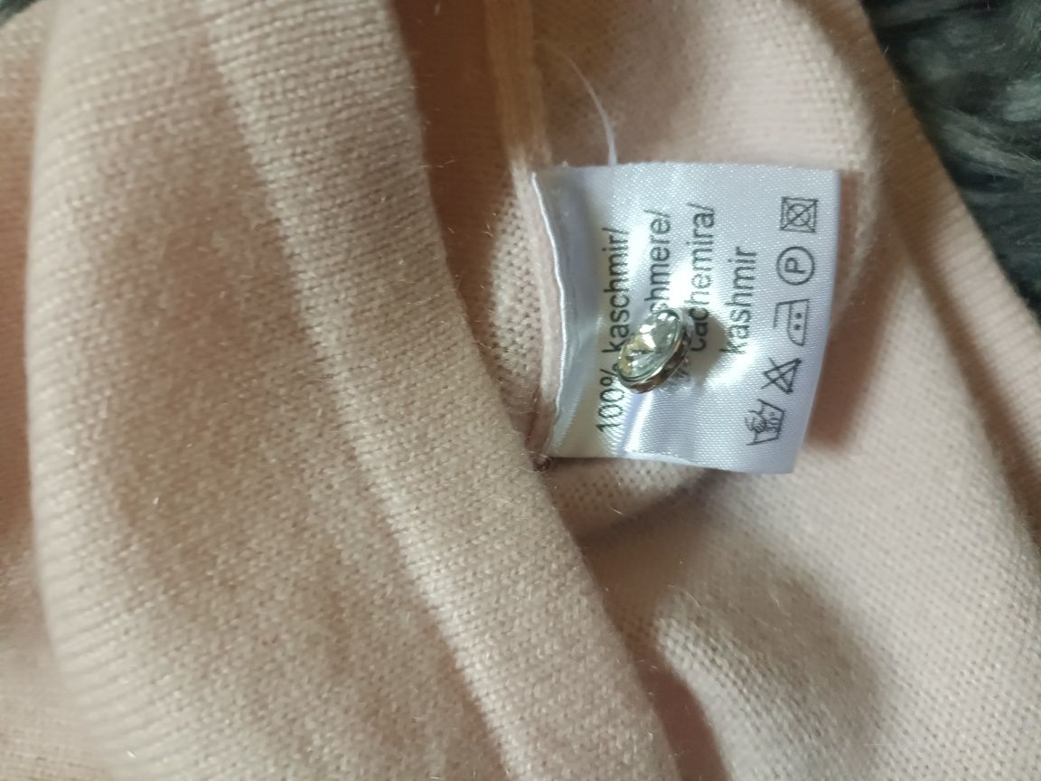 Sweter kaszmir FTC