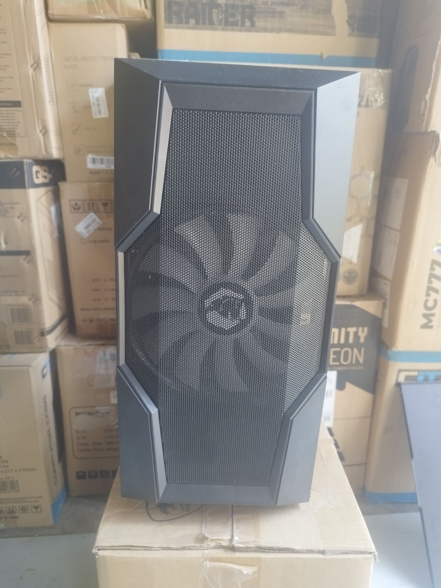 Obudowa Empire Geming Onyx RGB ATX Nowa  WYPRZEDAŻ !!!