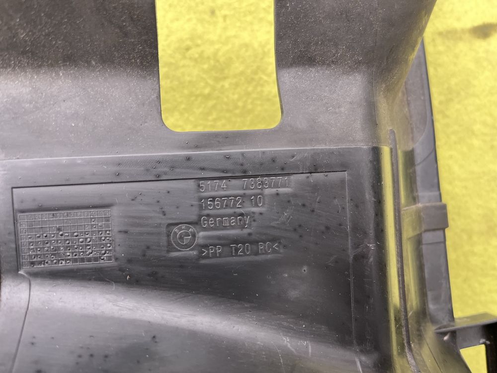 Воздуховод повітря BMW 1 F20 21 51747383771