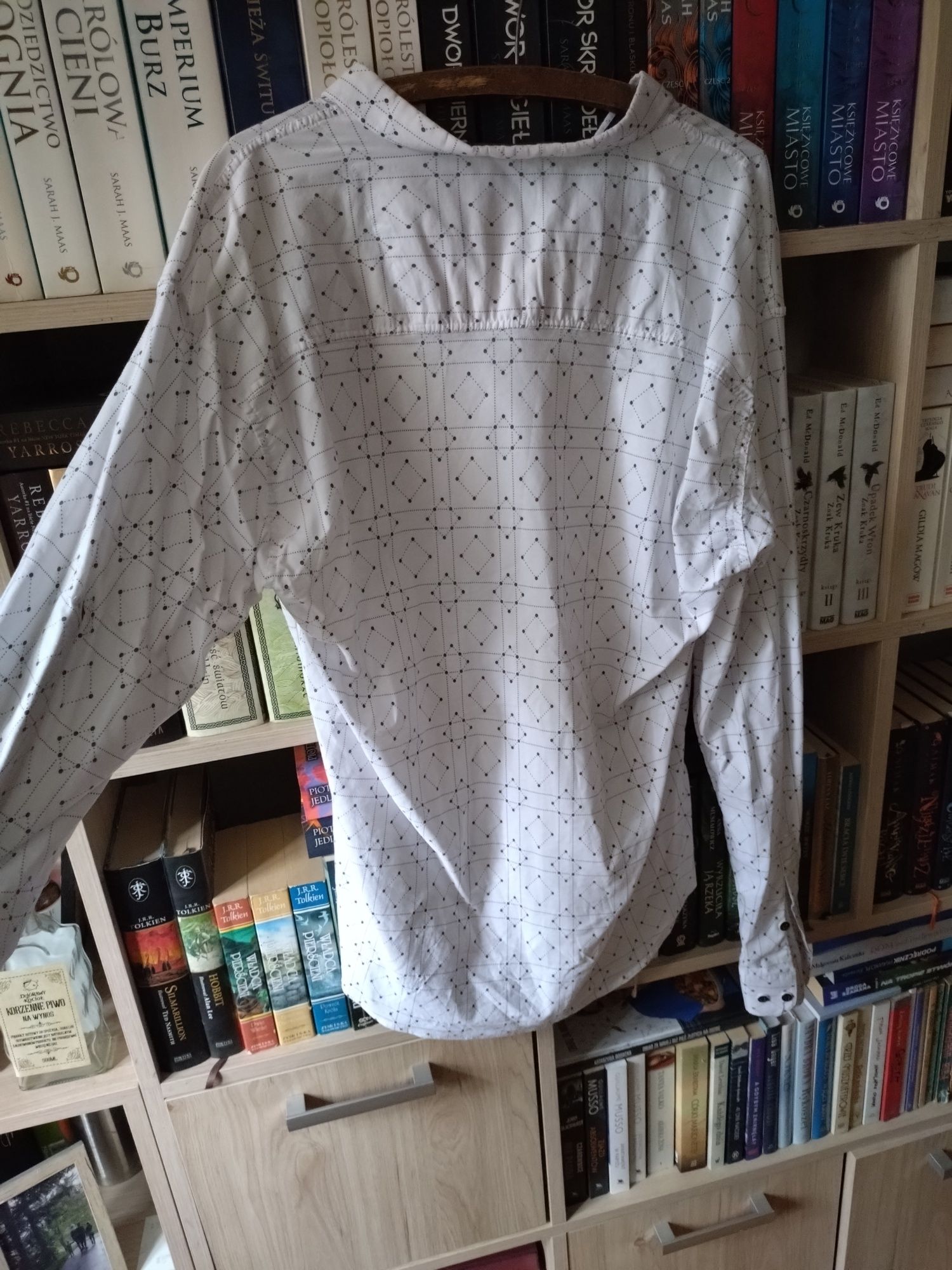 Koszula męska, biała z wzorami