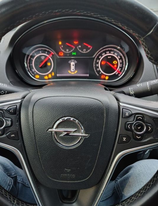 Opel Insignia 2013