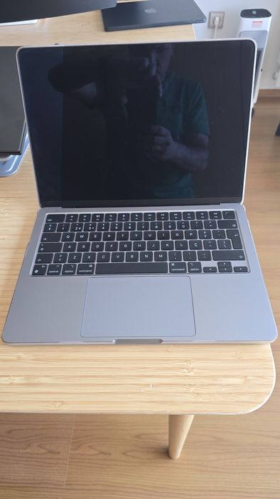 MacBook Air M2 16GB RAM 13" 256GB SSD