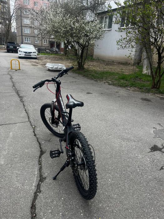 Продам дитячий велосипед