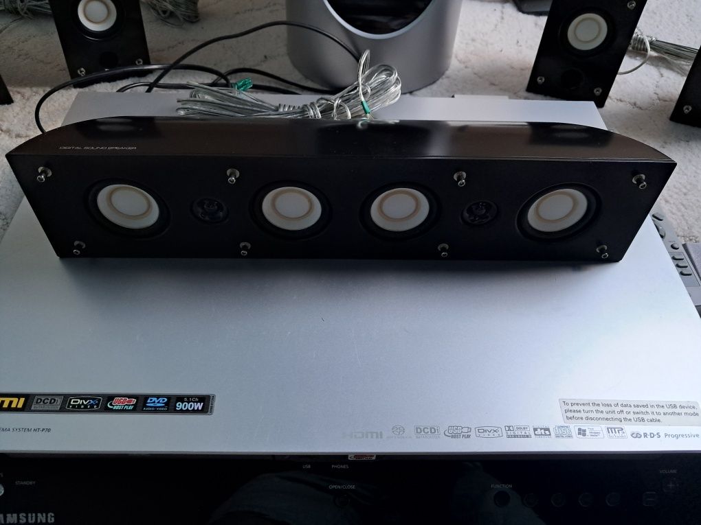 Kino domowe Samsung HT-P70