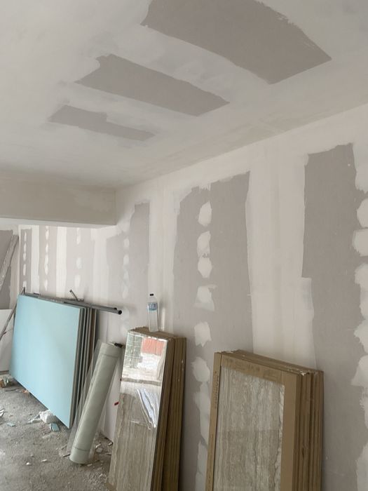 Barrador Pladur, Pintor , e Capoto profissional