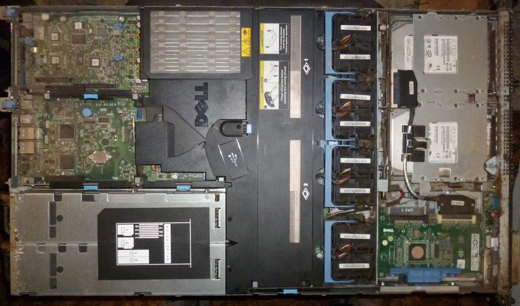 Сервер Dell PowerEdge 1950 (EMU01) на Xeon и SAS