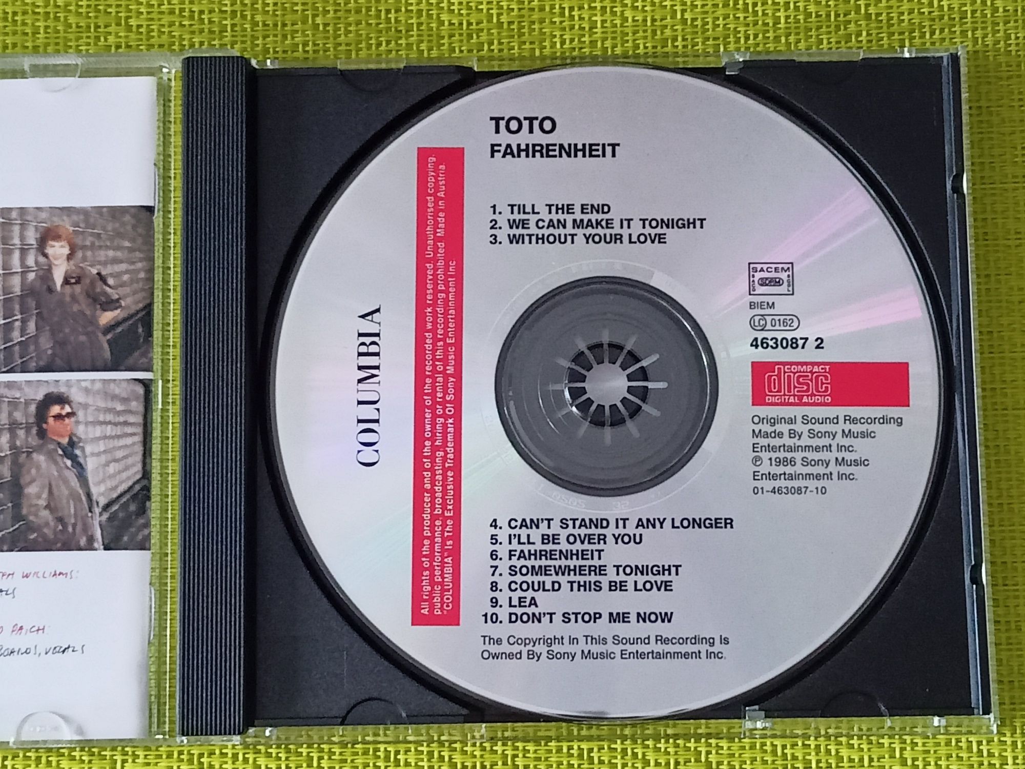 Toto - Fahrenheit - cd ( jak nowe )