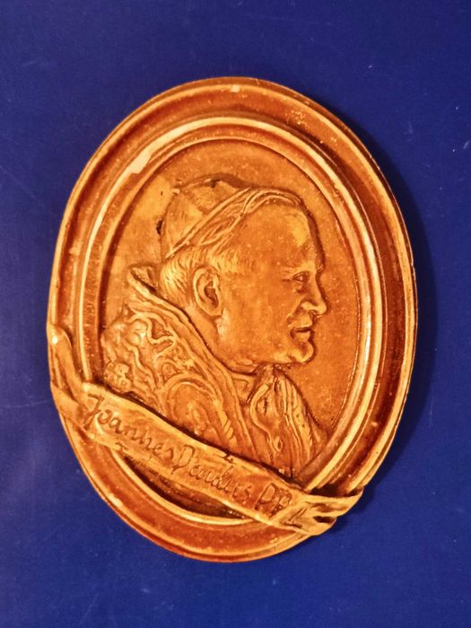 Płaskorzeźba Jan Paweł II Joannes Paulus PP II