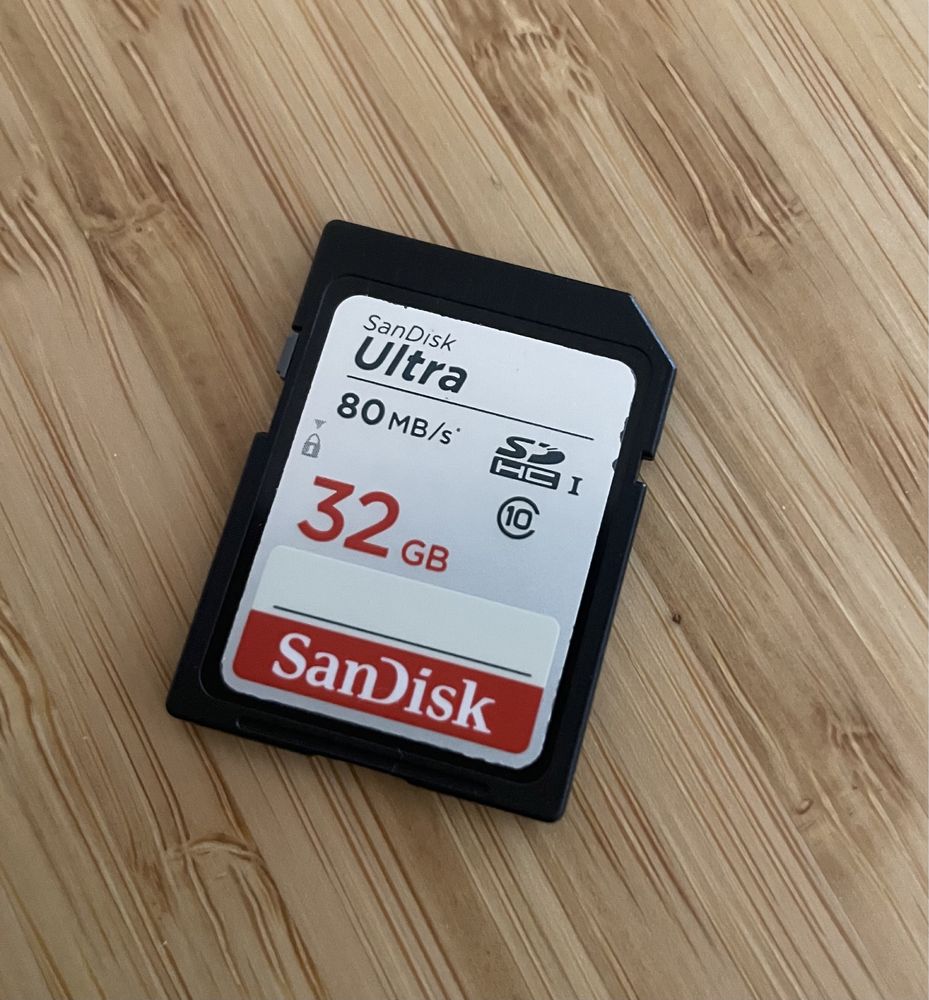 Cartão de memória SanDisk 32GB