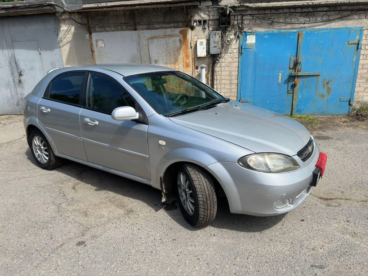 Продам Chevrolet Lachetti  в хорошем состоянии с ГБО.