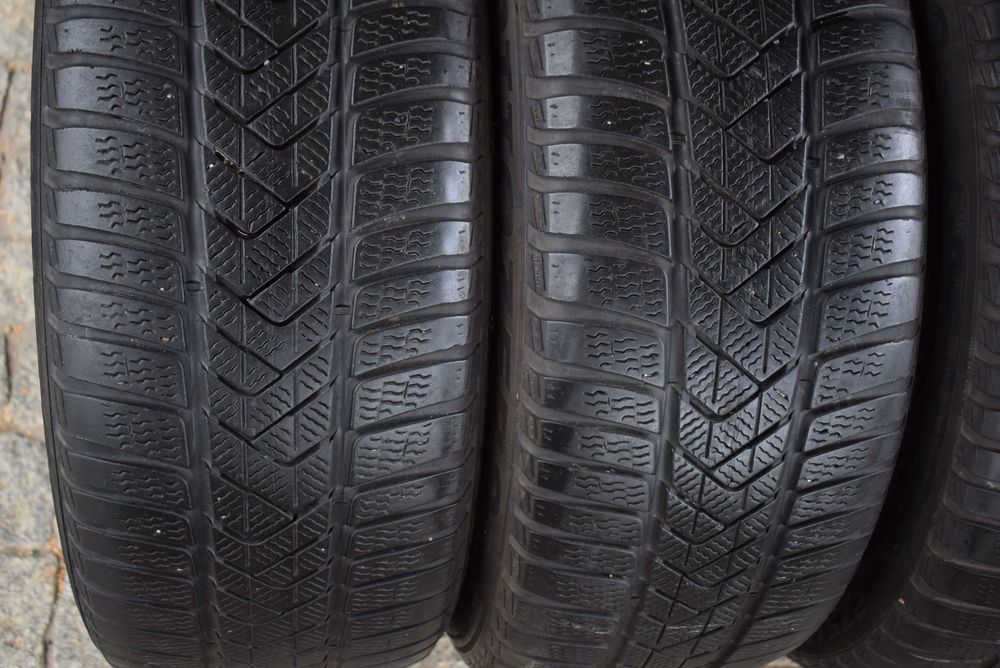 MERCEDES E klasa W213 t213 Coupe C238 zima 18 cali MO Pirelli nie amg