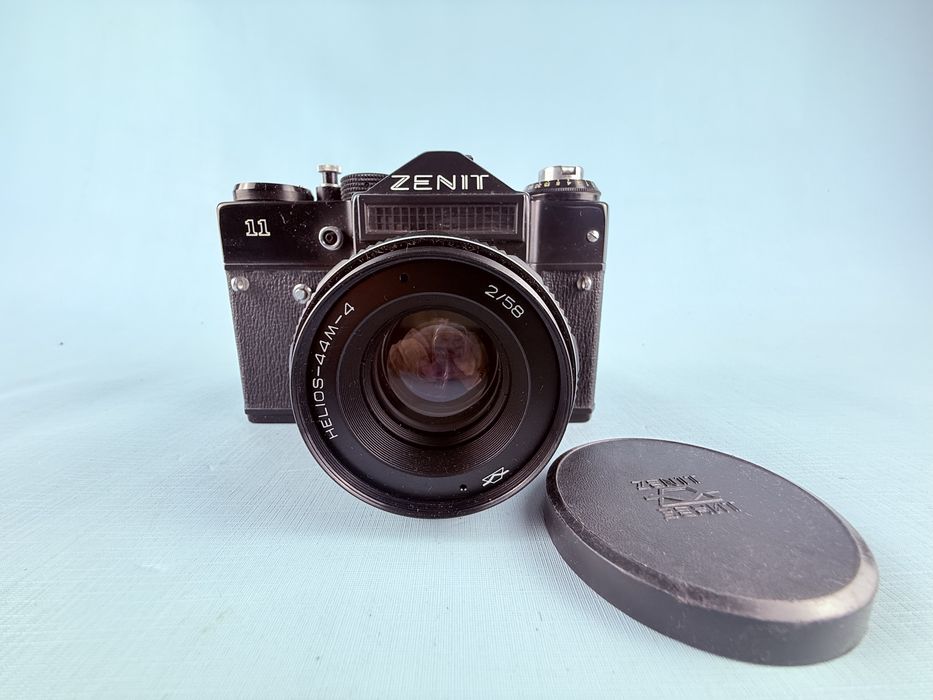 Aparat analogowy Zenit 11 obiektyw helios 44M-4