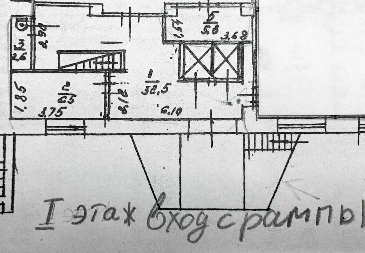 Без %. Під харчове виробництво, бульвар В. Гавела 309 м2