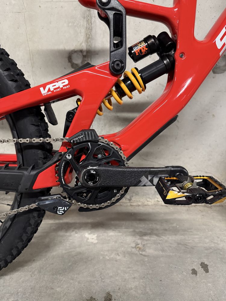 Santa Cruz V10 rozmiar M