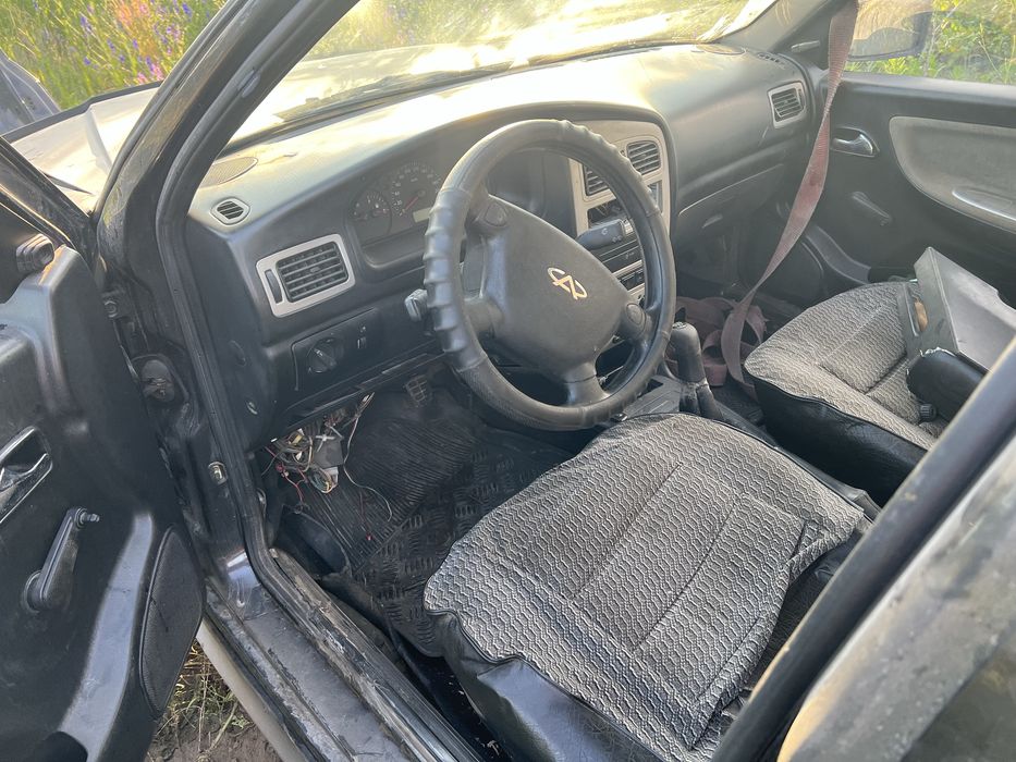 Разборка Chery Amulet 1.6 фари капот двигун коробка двері бампер салон